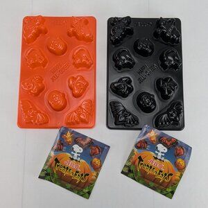 Vintage Jello Treats N Eats Halloween Molds Bats Cats Ghosts Witches Pumpkins